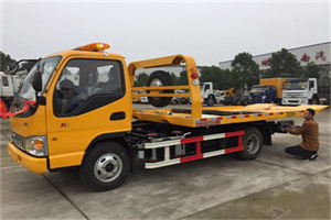 古塔区哪里有拖车服务